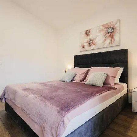 Miranda Comfortable Zaton (Zadar)
