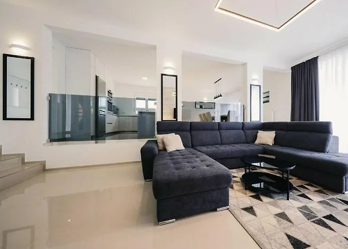 Miranda Comfortable Villa Zaton (Zadar)
