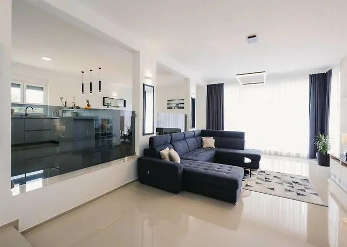 Villa Miranda Comfortable Zaton (Zadar)