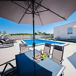 Villa Miranda Comfortable Zaton (Zadar)